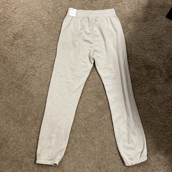 Nike High Rise Sweats - Picture 3 of 5